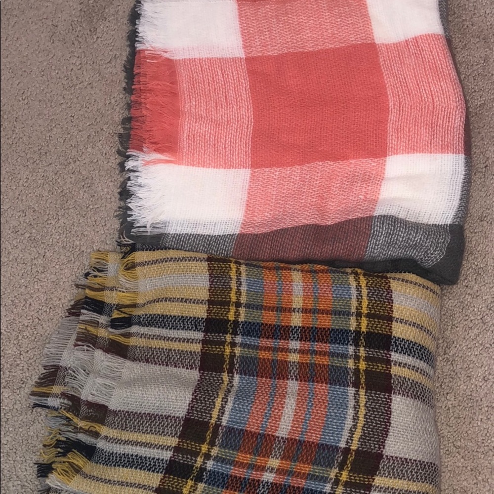 Blanket scarves